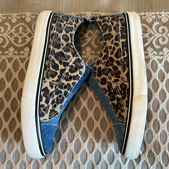 Gypsy Jazz Double Sided Leopard Shoes 8 - Picture 4 of 6
